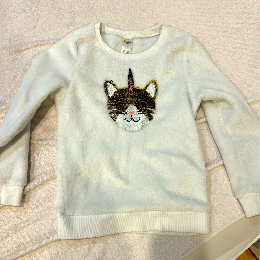 Oshkosh sweatshirt